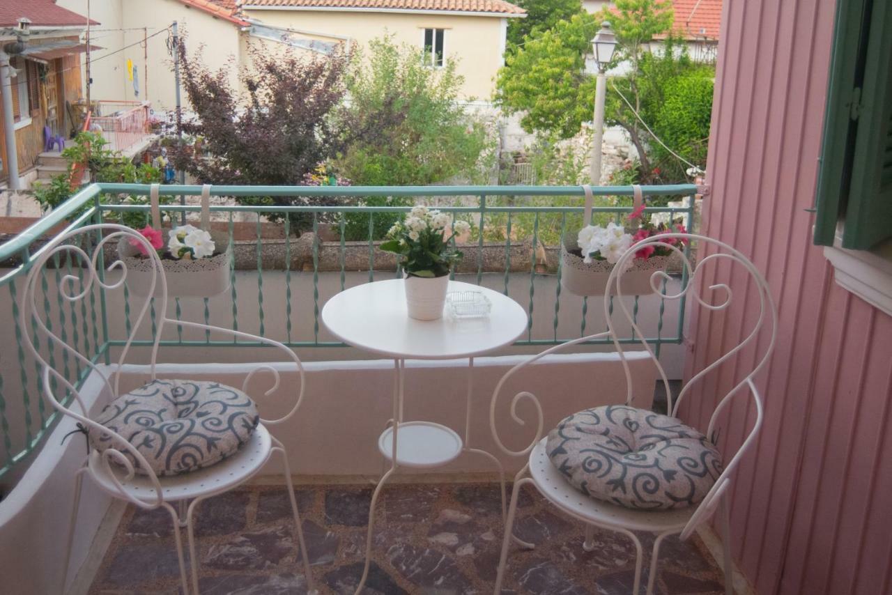 Apartamento La Casa Rosa Lefkáda Exterior foto